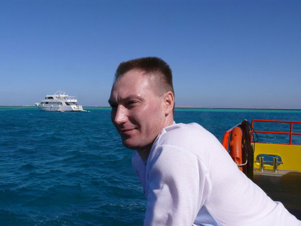 Евгений Глухов