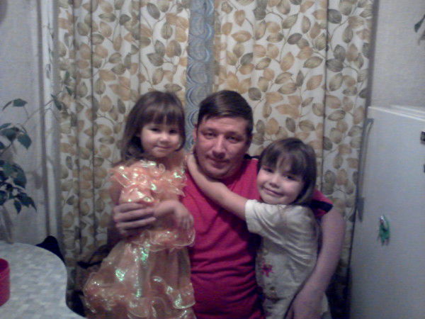 Руслан Ахметжанов