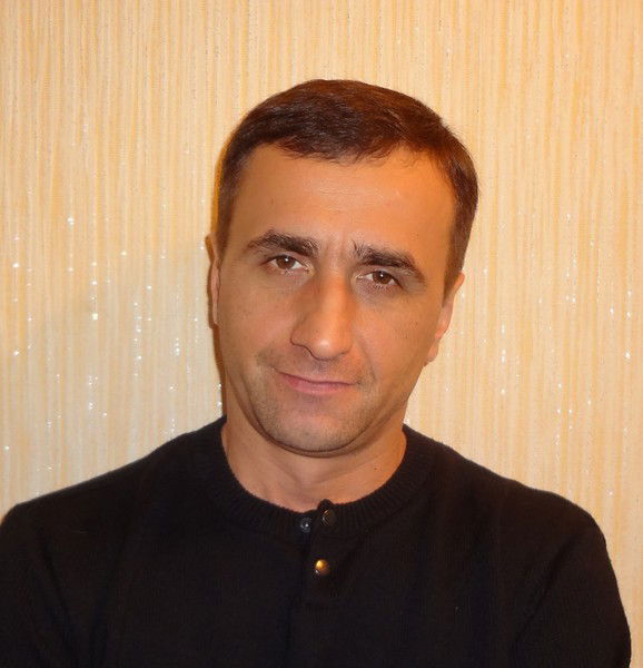 Евгений Бобров