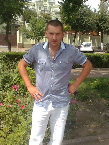 Макс Коваленко