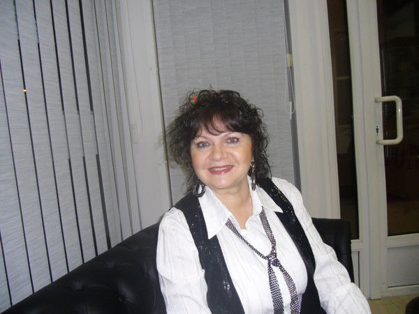 Людмила Сухарева