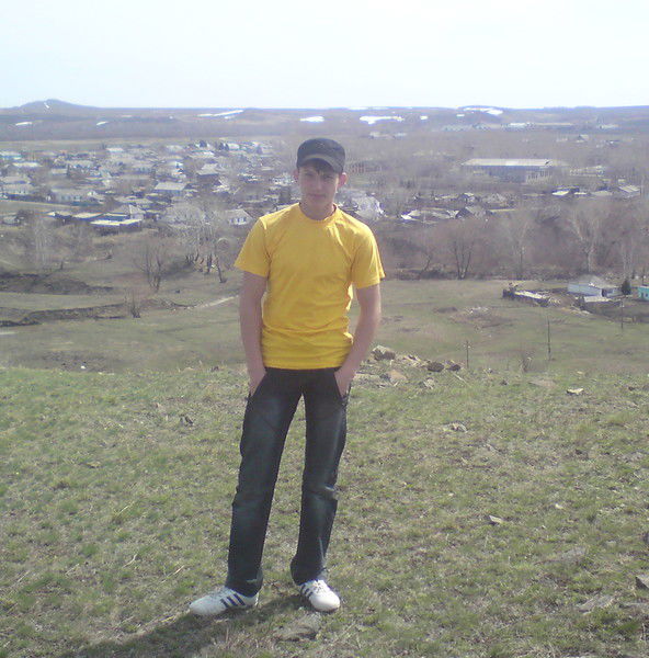 Александр Малько