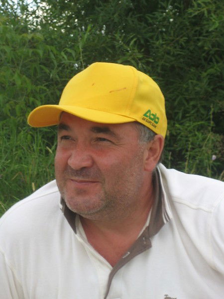 Азат Ханнанов