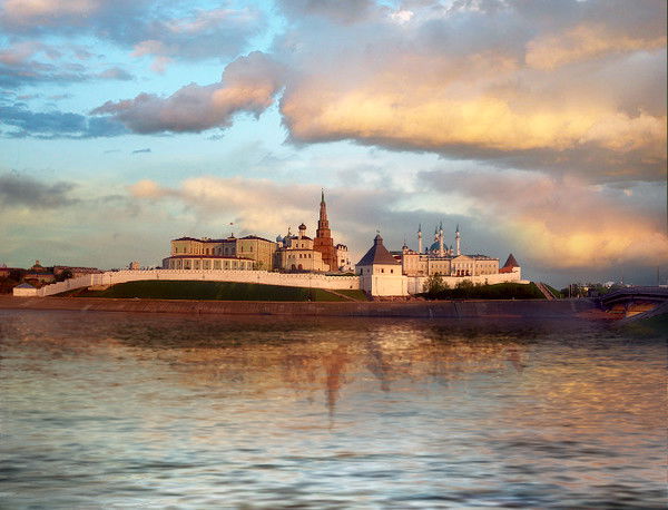 Артур Салахов.