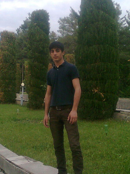 Манучхер Амирчонов