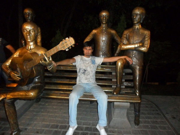 Алмаз Алиев