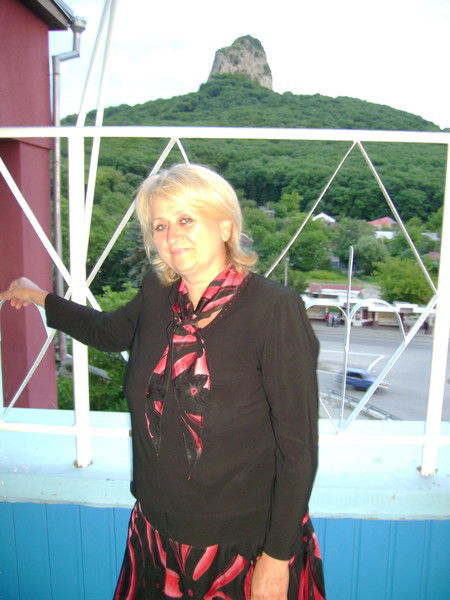 Лариса Ларина