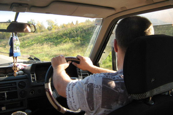 Виктор Белов