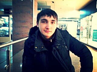 Амир Латифов