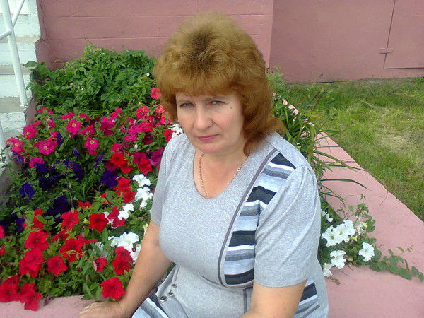 Лариса Голышенко