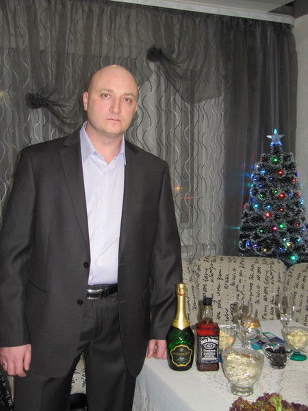 Максим Погребной