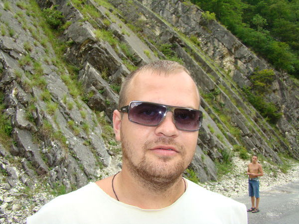 Денис Захаров