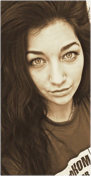 Неизвестно Неизвестно