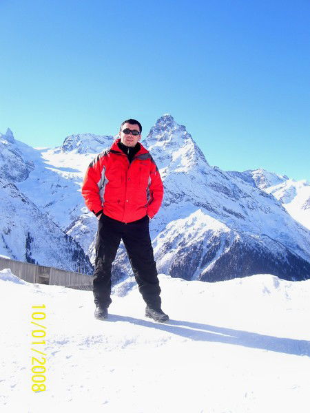 Vyacheslav Oleynikov