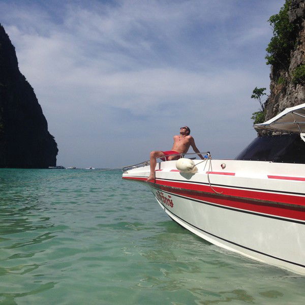 Александр Иванов