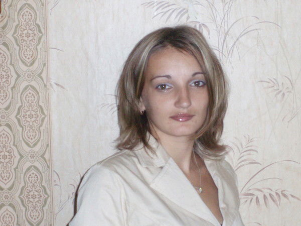 Лена Татаринова