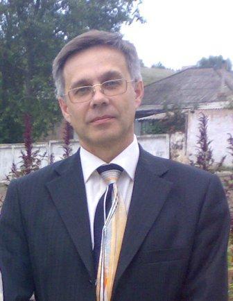 Владимир Новокрещенов