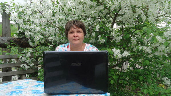 Алёна Махнёва