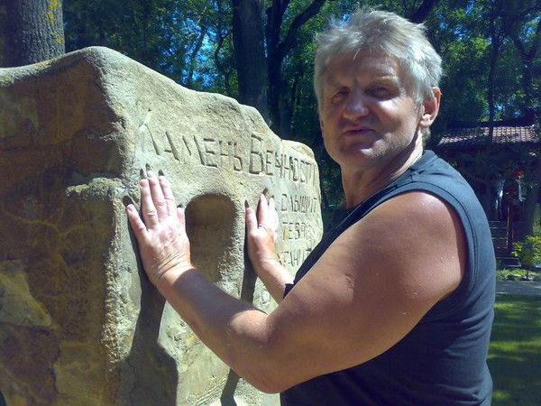 Игорь Аленченков