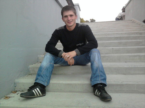 Денис Якутович