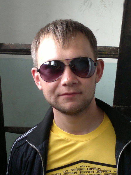 Анатолий Холодов