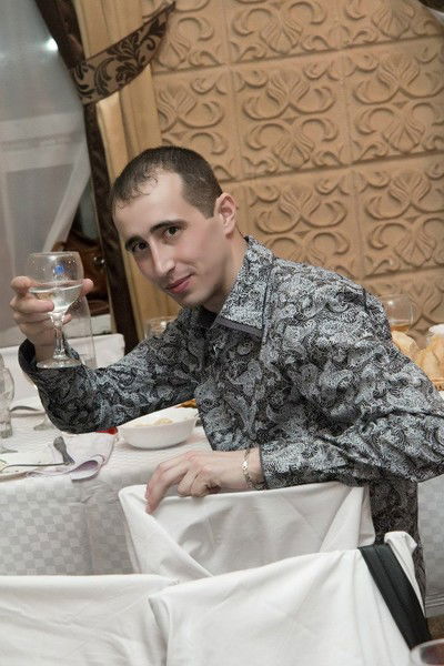 Руслан Газизов