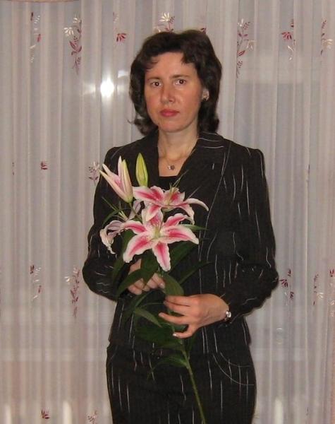 Елена Елозина