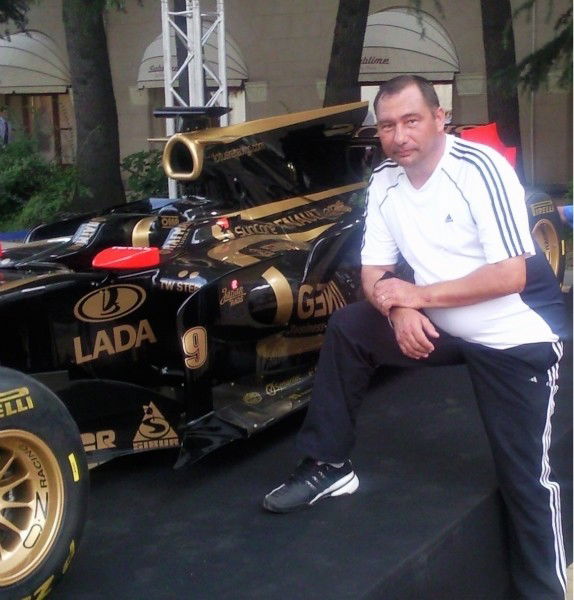 Роман Тарасов