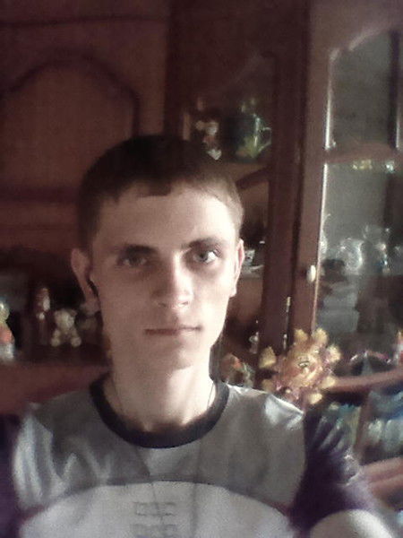 Антон Рощин