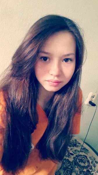 Лера Мончик