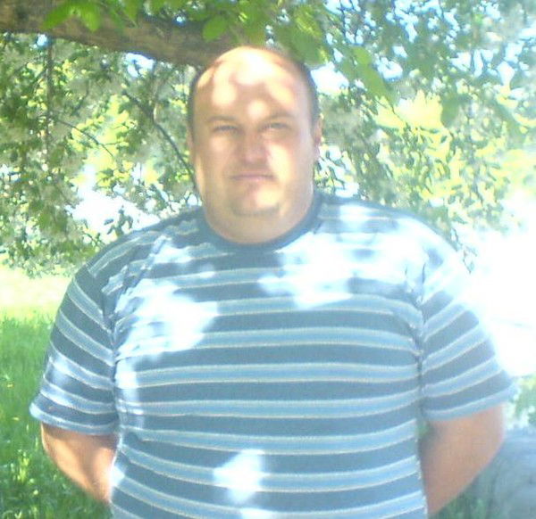 Игорь Костюченко