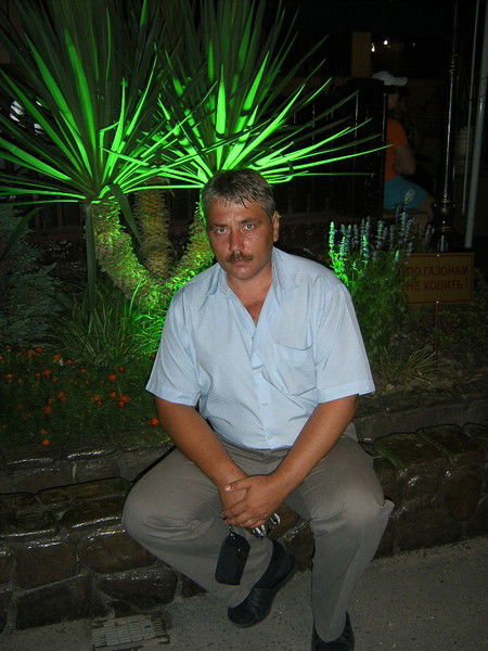 Юрий Текутьев