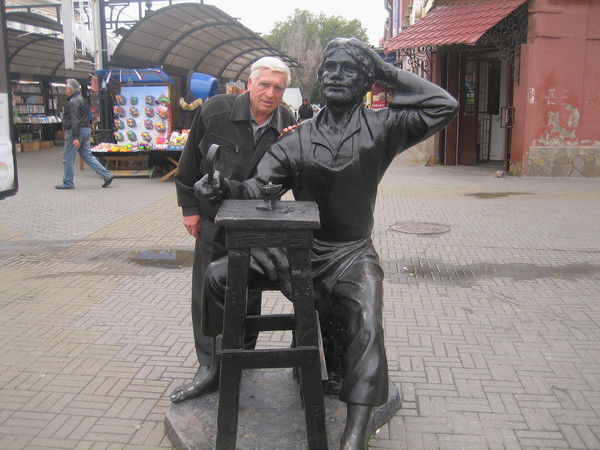 Виктор Лукшин