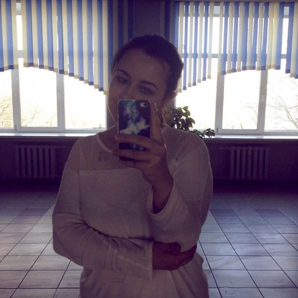 Оля Костенко