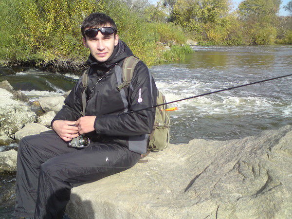 Александр Лесников