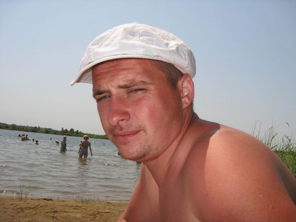 Роман Калеков