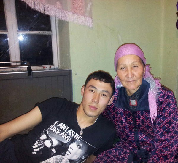 А-Л-И U-S-E-N-O-V