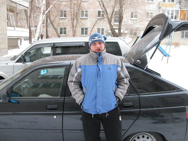 Александр Брик