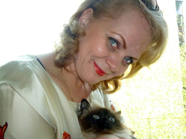 Елена Сухова