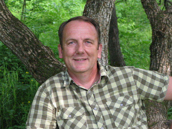 Владимир Константинов