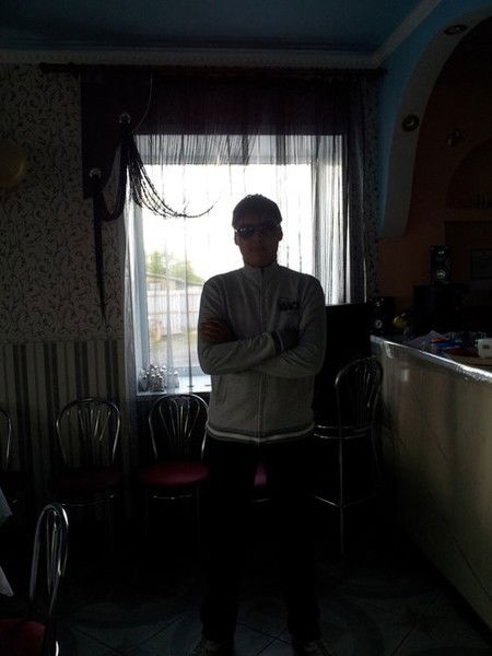 Арман Капаров