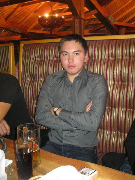 Aлмат Баженов