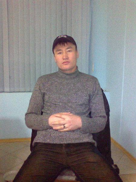 Умар Жээнбеков