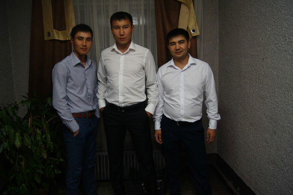 Максут Раев