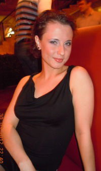 Анютка Лавренова