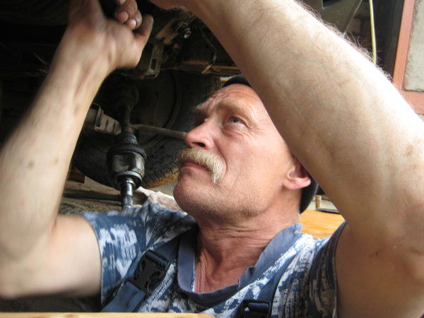 Олег Пиганов