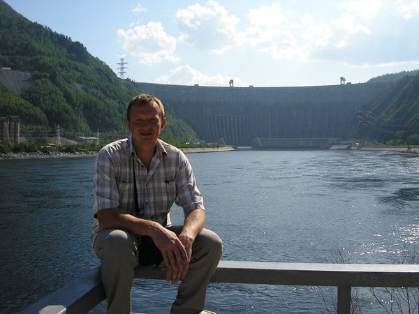 Дмитрий Ушев