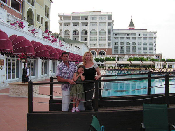 Sasha And Natali Dmitricenco