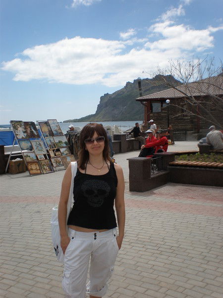 Оля Головко