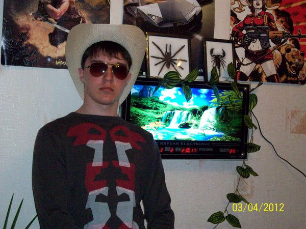 Антон Лысенко